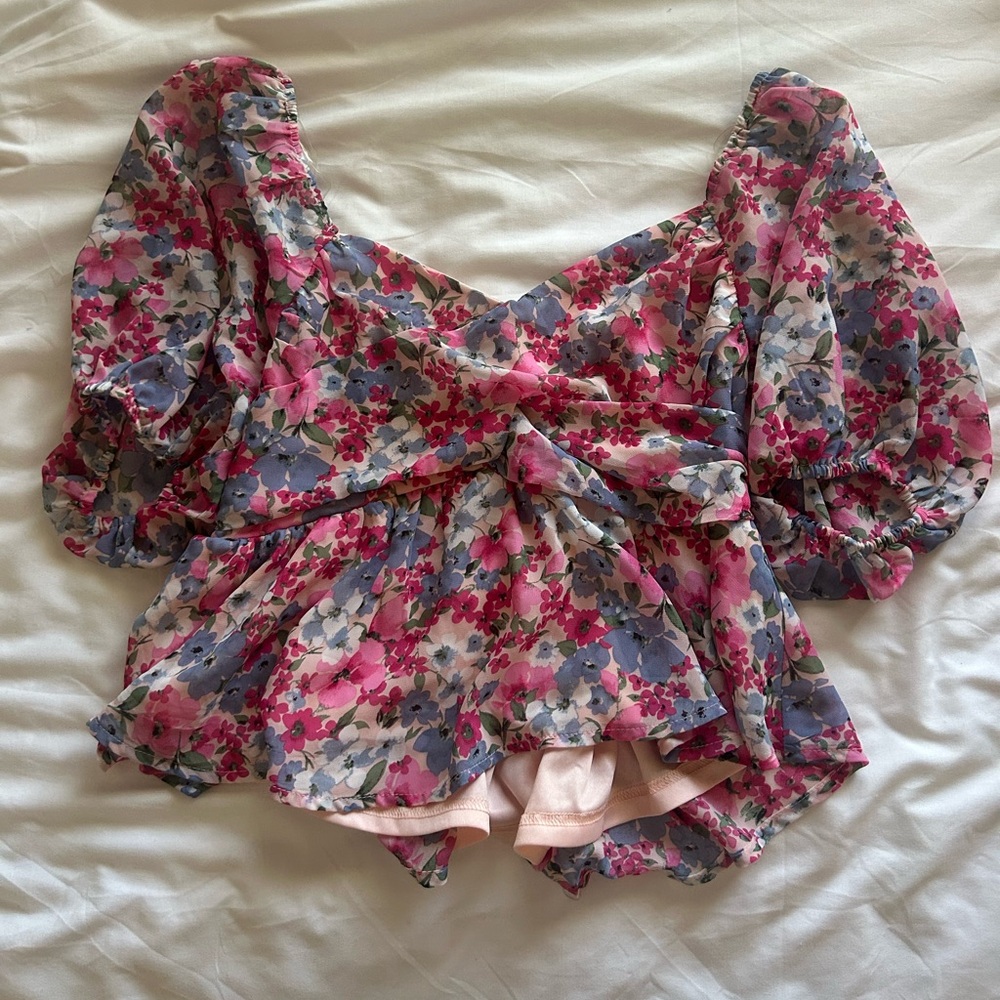 Entro Pink and Blue Floral Puff Sleeve Blouse